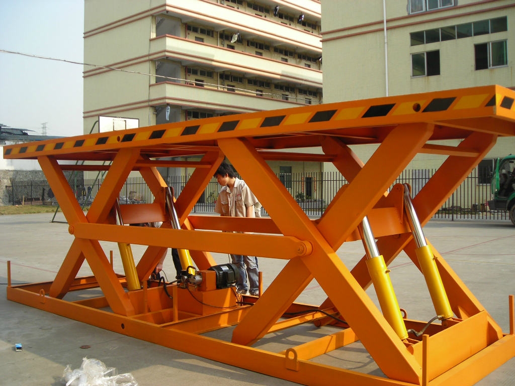 固定剪叉式升降机